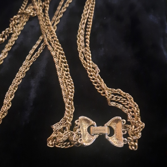 Vintage Goldette Necklace - Picture 6 of 7